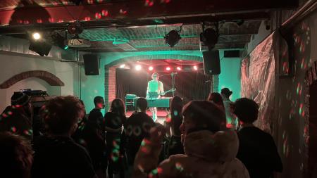 roots_in_the_woods (7)